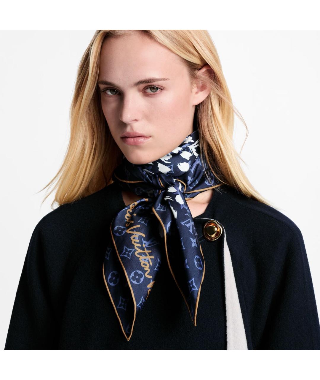 LOUIS VUITTON Синий шелковый платок, фото 6