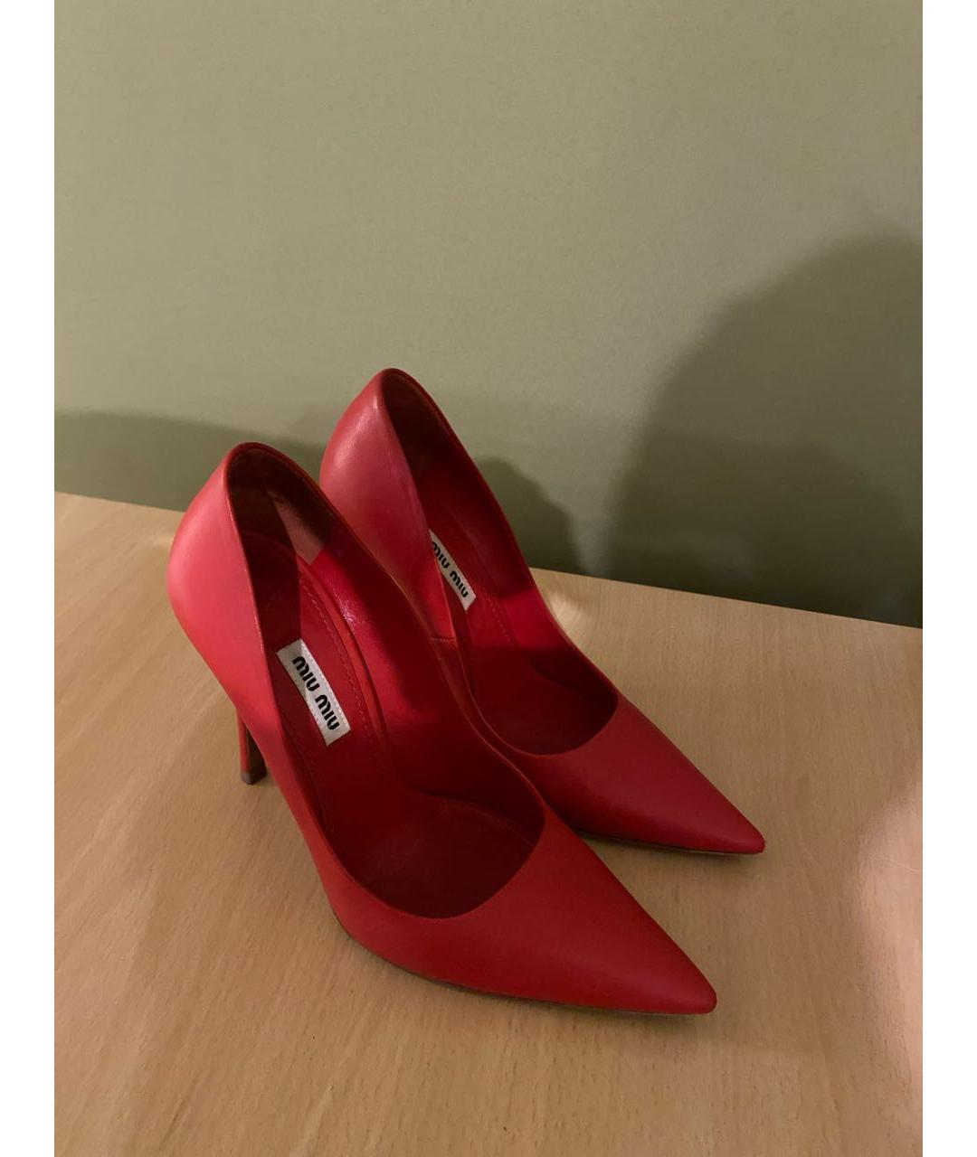 MIU MIU Красные кожаные туфли, фото 7