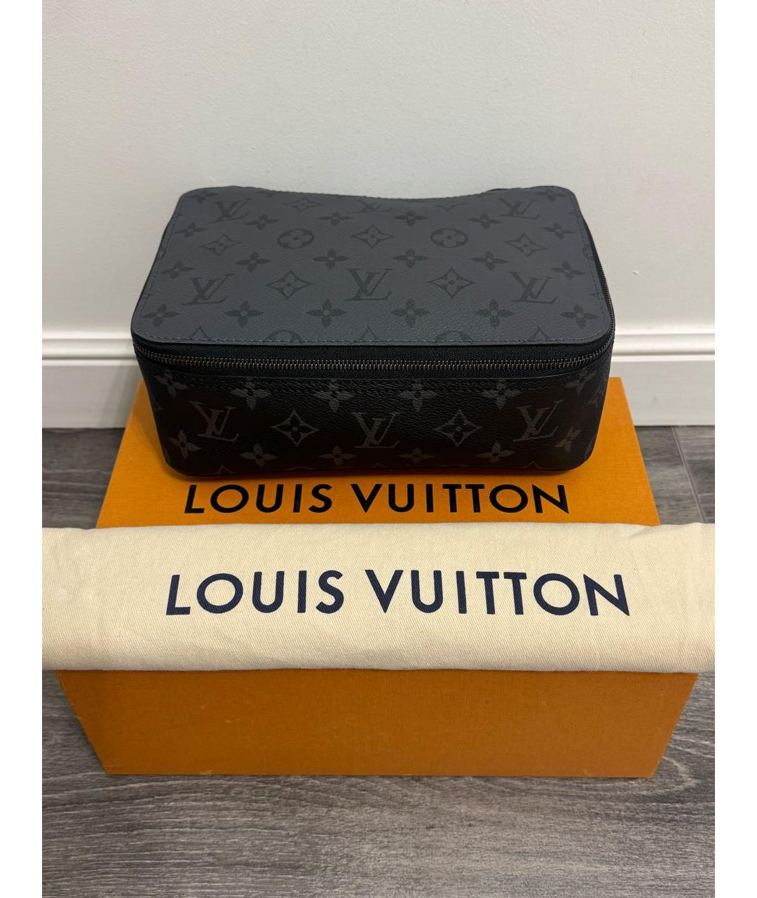 LOUIS VUITTON Черная барсетка, фото 7