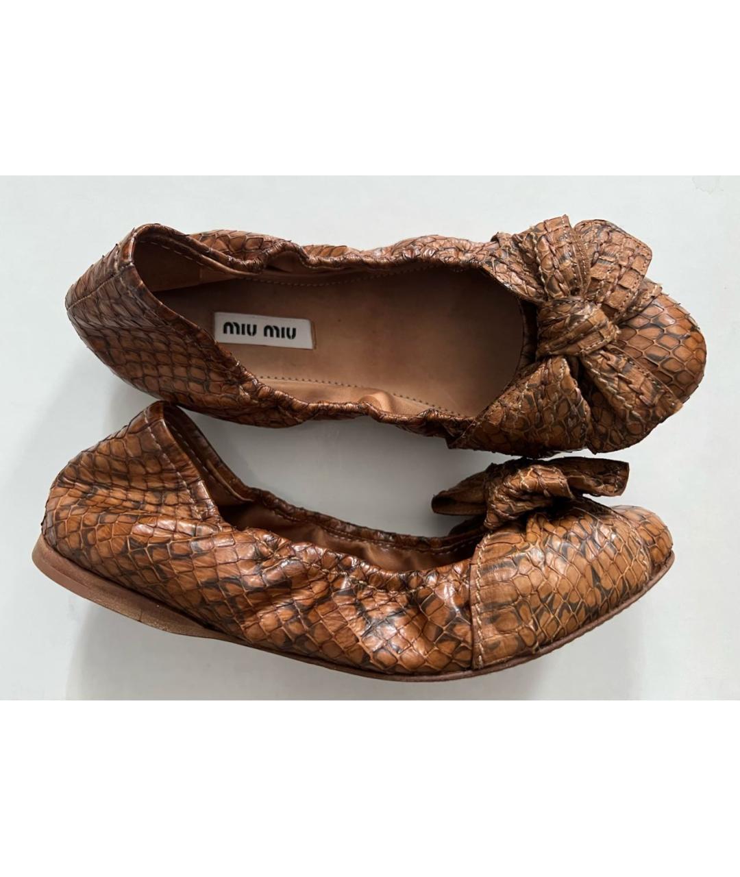 MIU MIU Коричневые кожаные балетки, фото 8