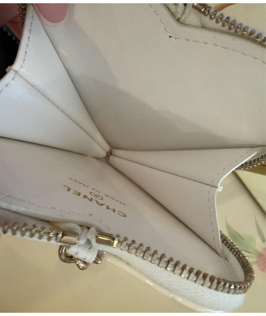 CHANEL Черная сумка через плечо из лакированной кожи, фото 7