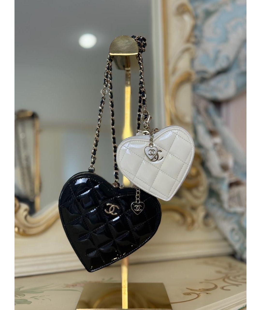 CHANEL Черная сумка через плечо из лакированной кожи, фото 3