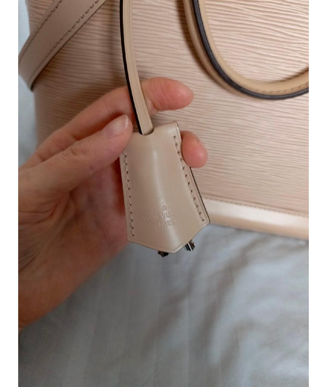 LOUIS VUITTON Бежевая кожаная сумка с короткими ручками, фото 6