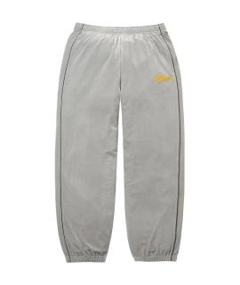 SUPREME Спортивные брюки и шорты