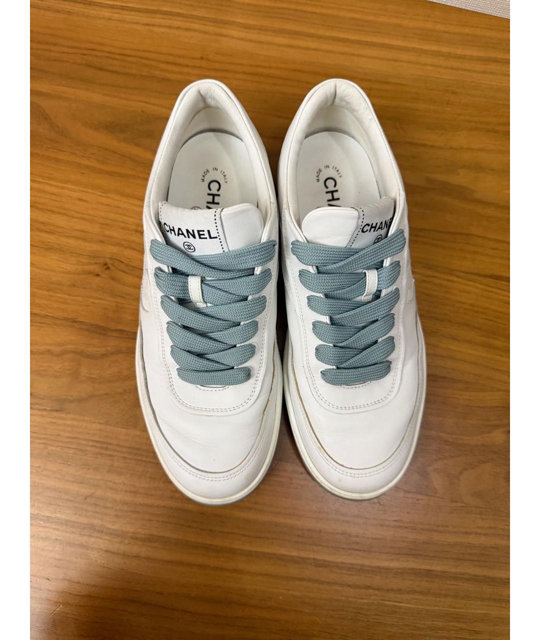 CHANEL Белые кожаные кеды, фото 3