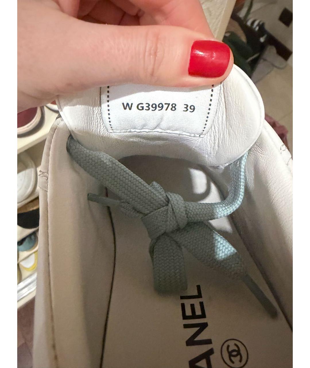 CHANEL Белые кожаные кеды, фото 2