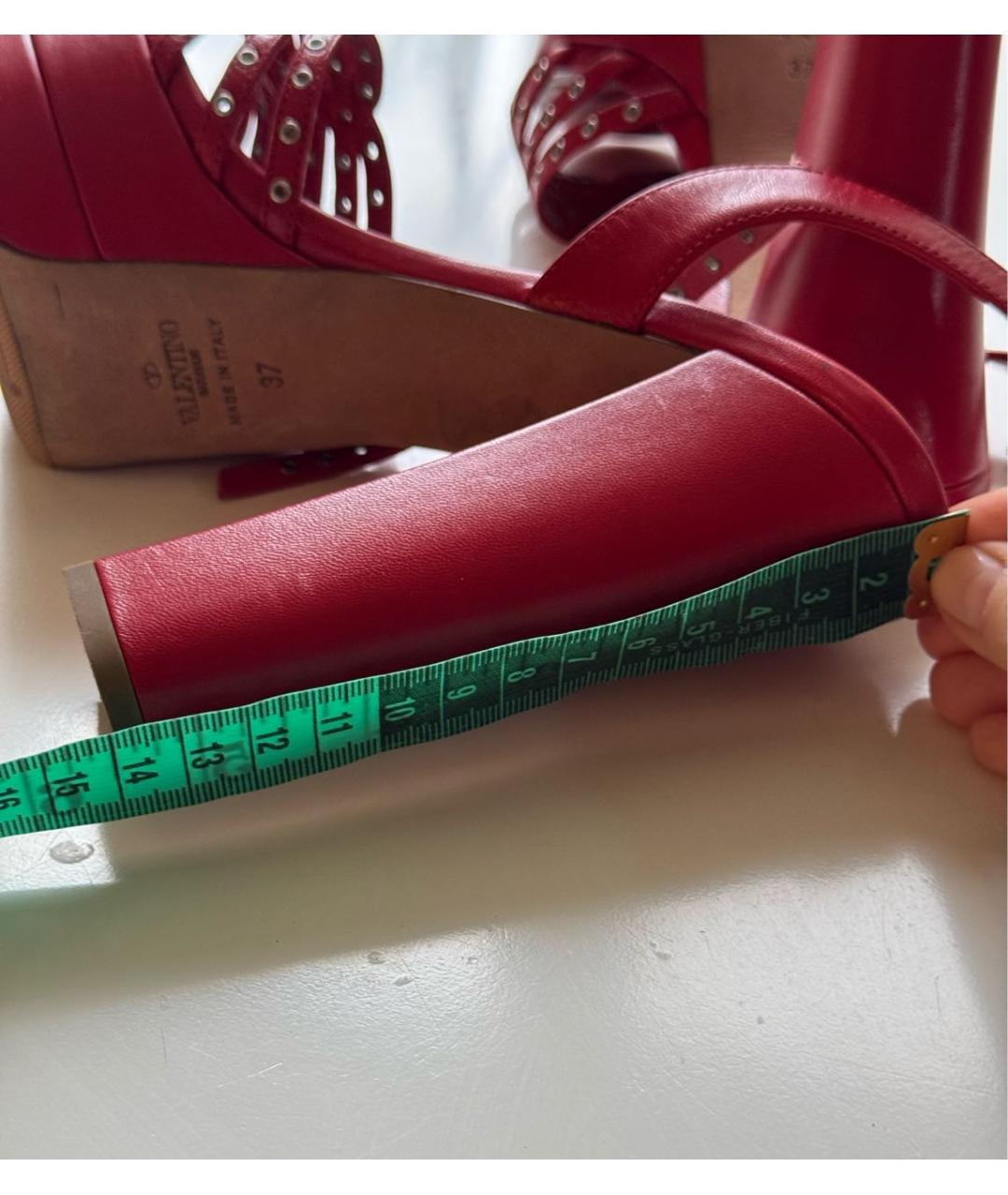 VALENTINO Красные кожаные босоножки, фото 5
