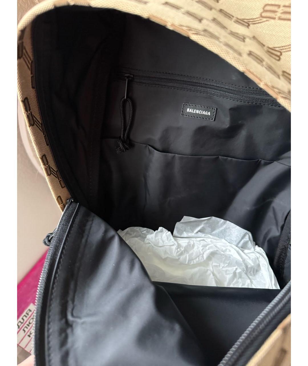 BALENCIAGA Бежевый тканевый рюкзак, фото 4