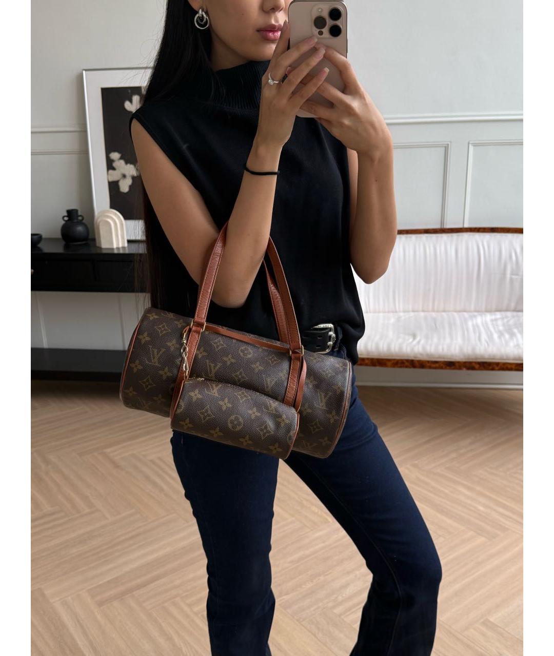 LOUIS VUITTON Коричневая сумка с короткими ручками, фото 5