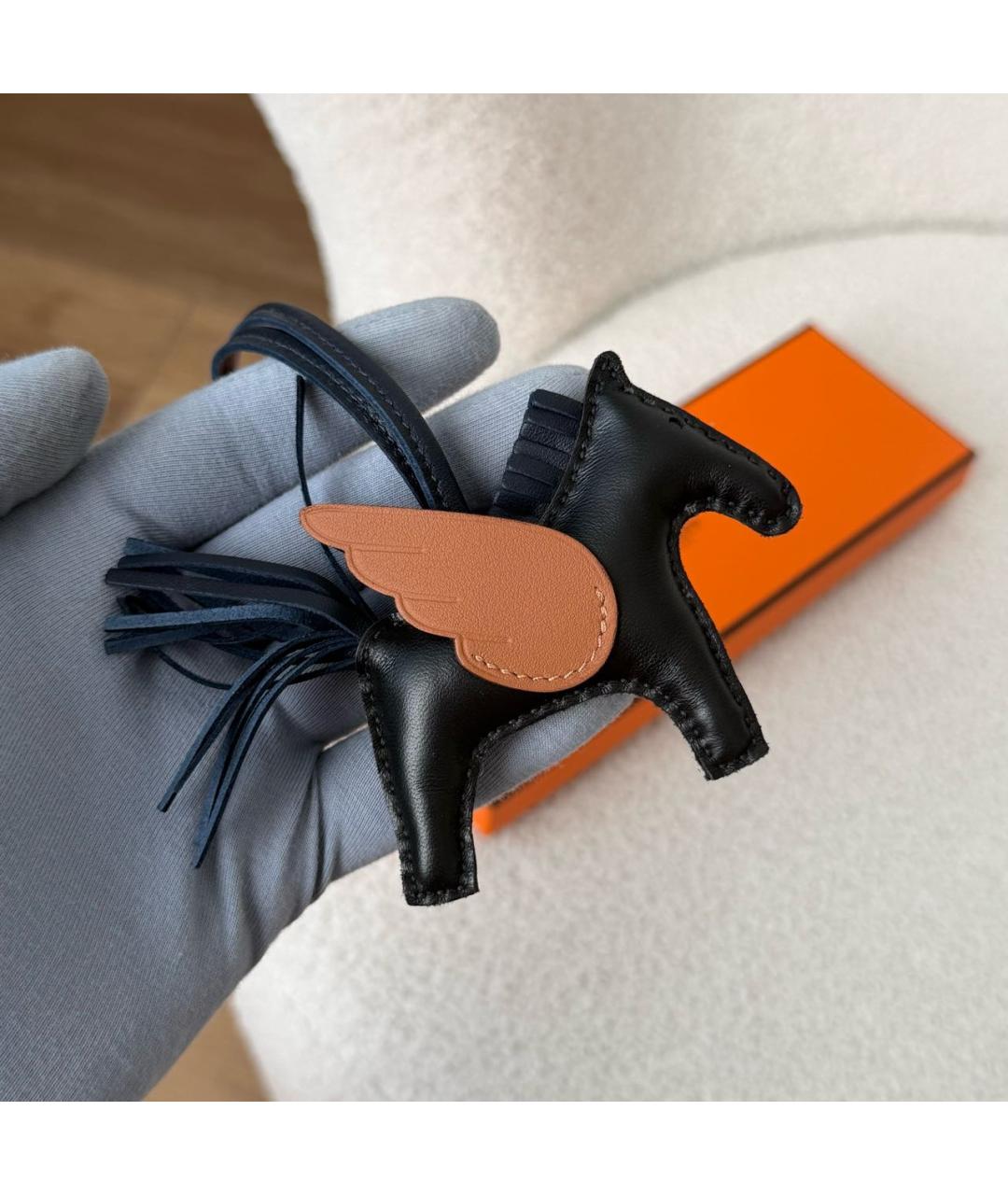 HERMES Черный брелок, фото 3