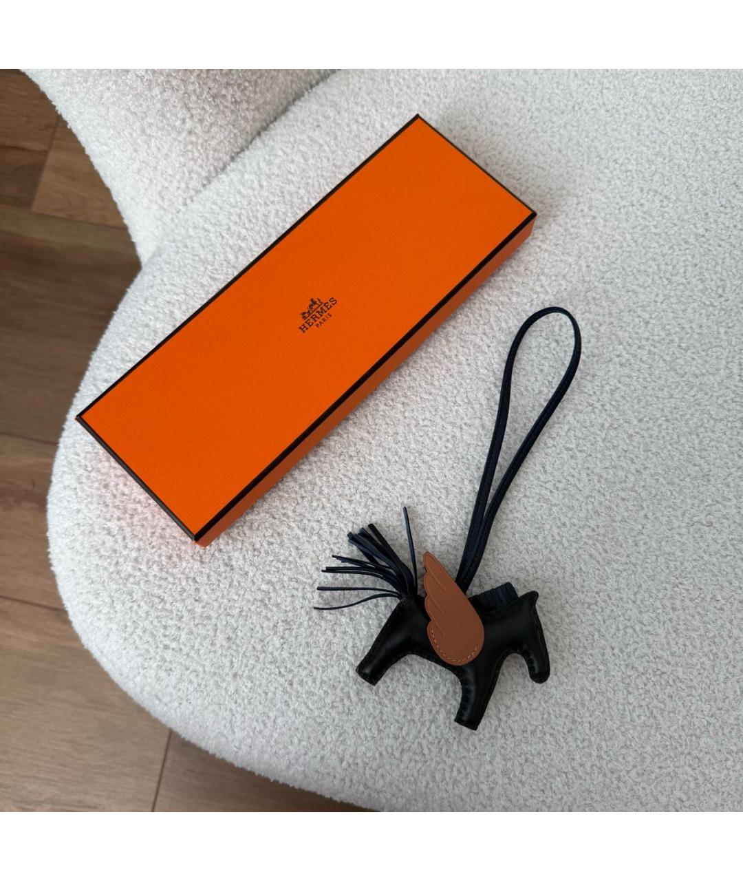 HERMES Черный брелок, фото 2
