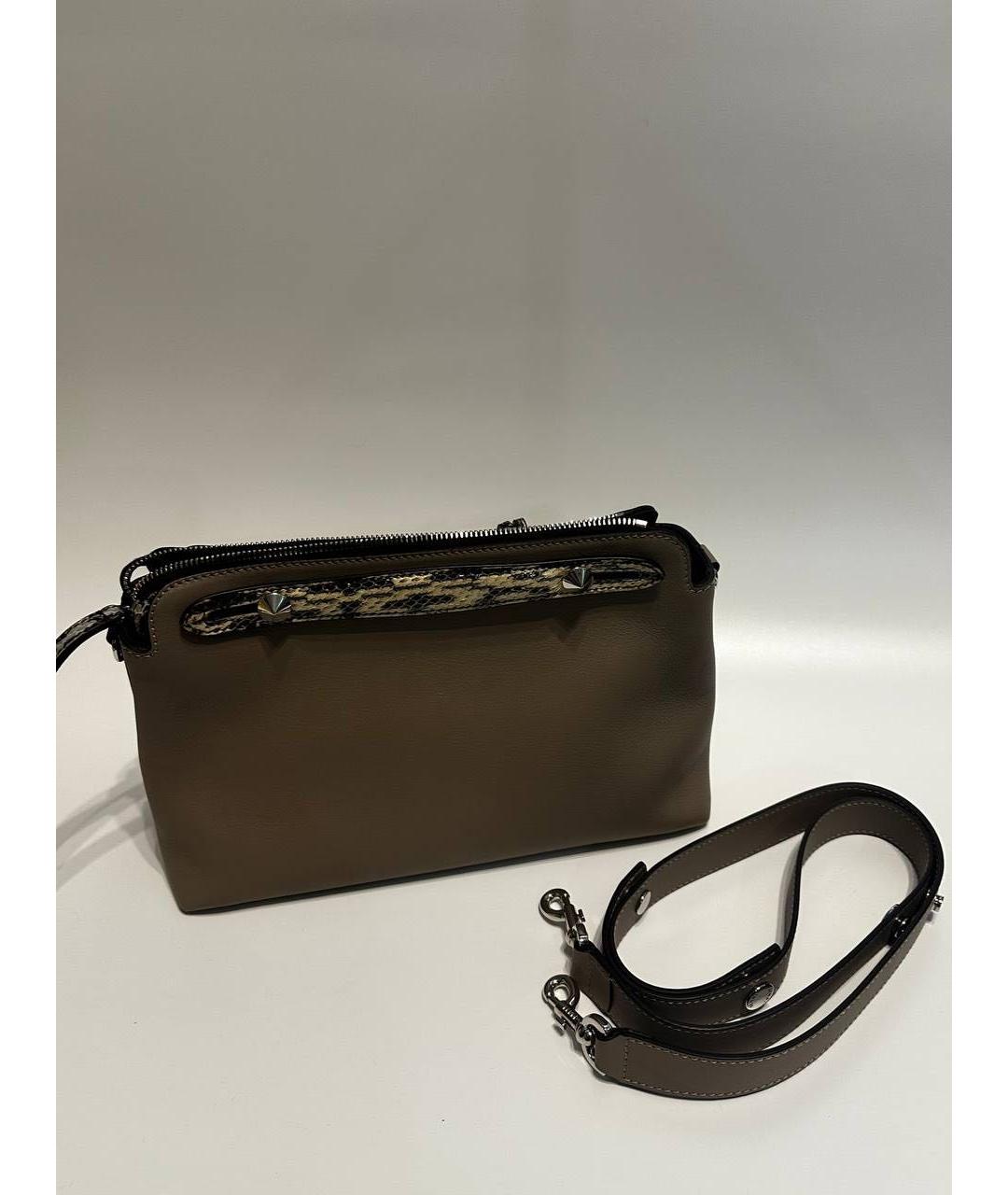 FENDI Бежевая кожаная сумка с короткими ручками, фото 8