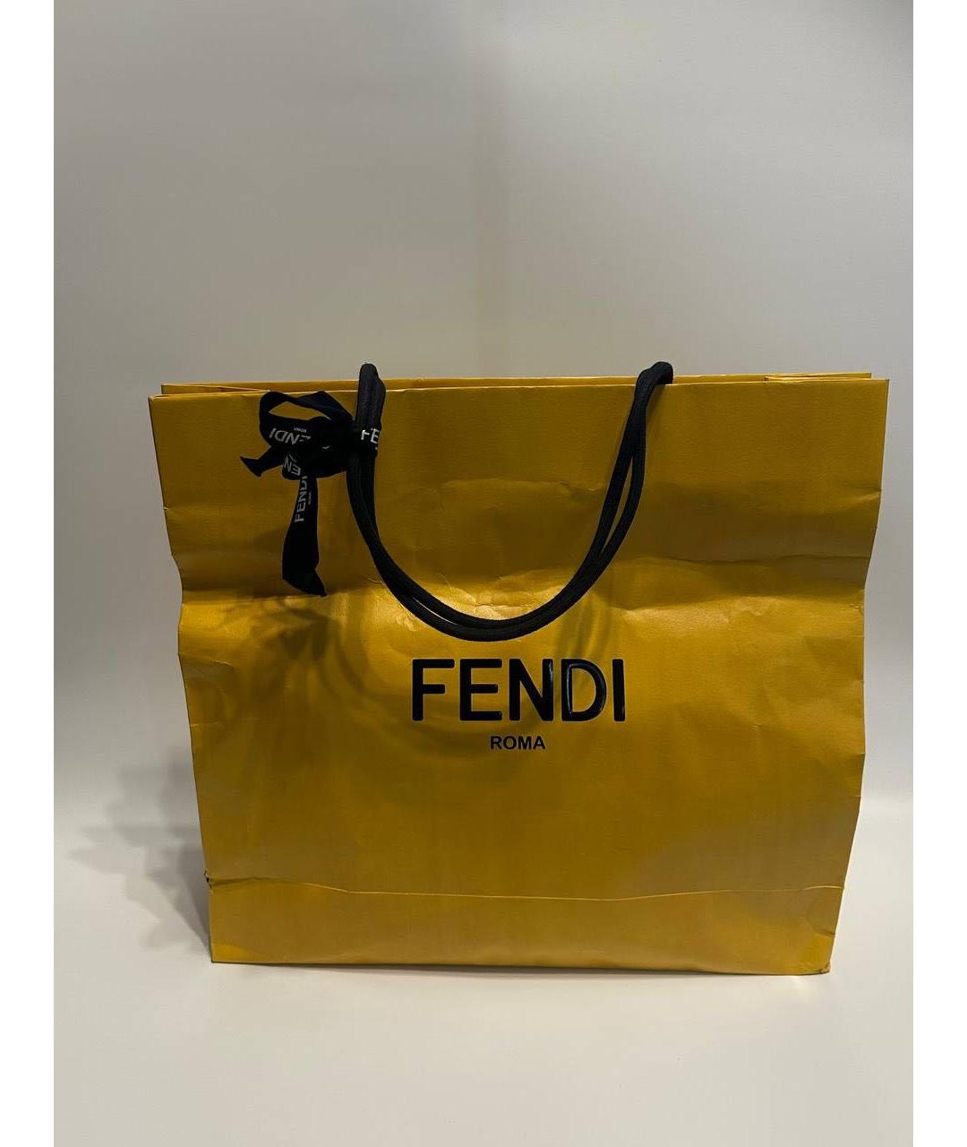 FENDI Бежевая кожаная сумка с короткими ручками, фото 5