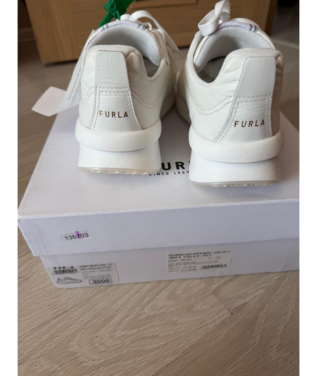 FURLA Белые кожаные кроссовки, фото 3