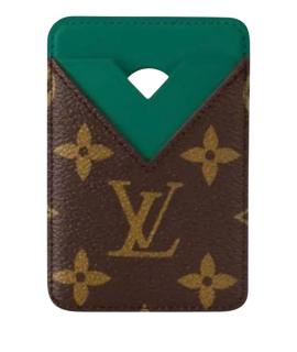LOUIS VUITTON Аксессуар для техники