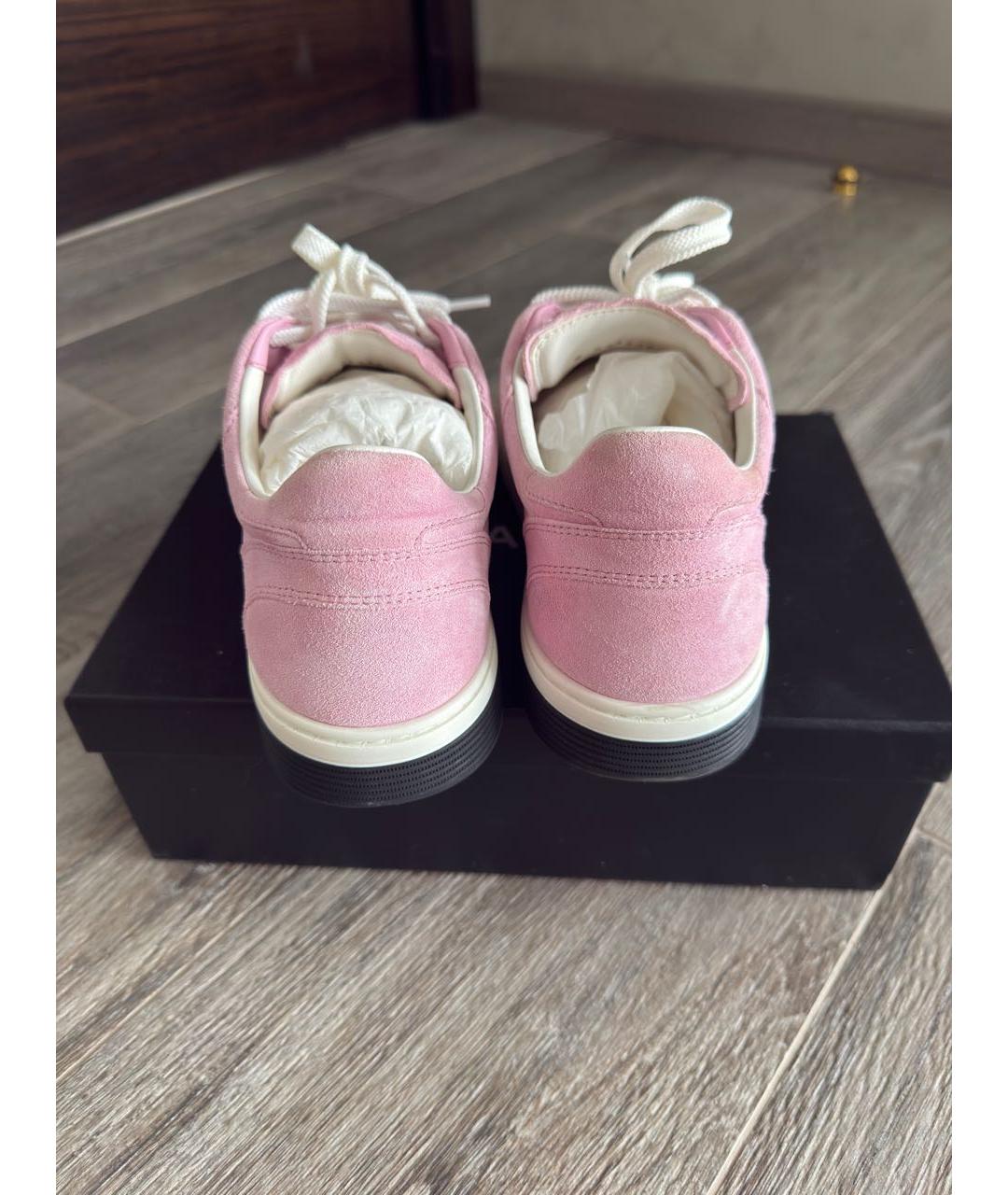 CHANEL Розовые замшевые кеды, фото 3