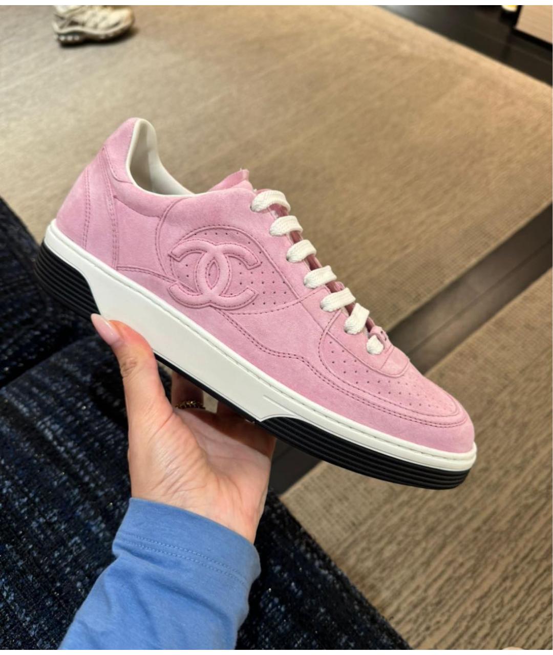CHANEL Розовые замшевые кеды, фото 5