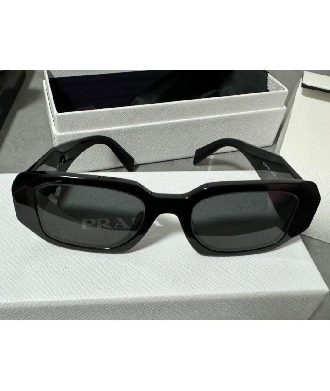 PRADA Черные солнцезащитные очки, фото 4