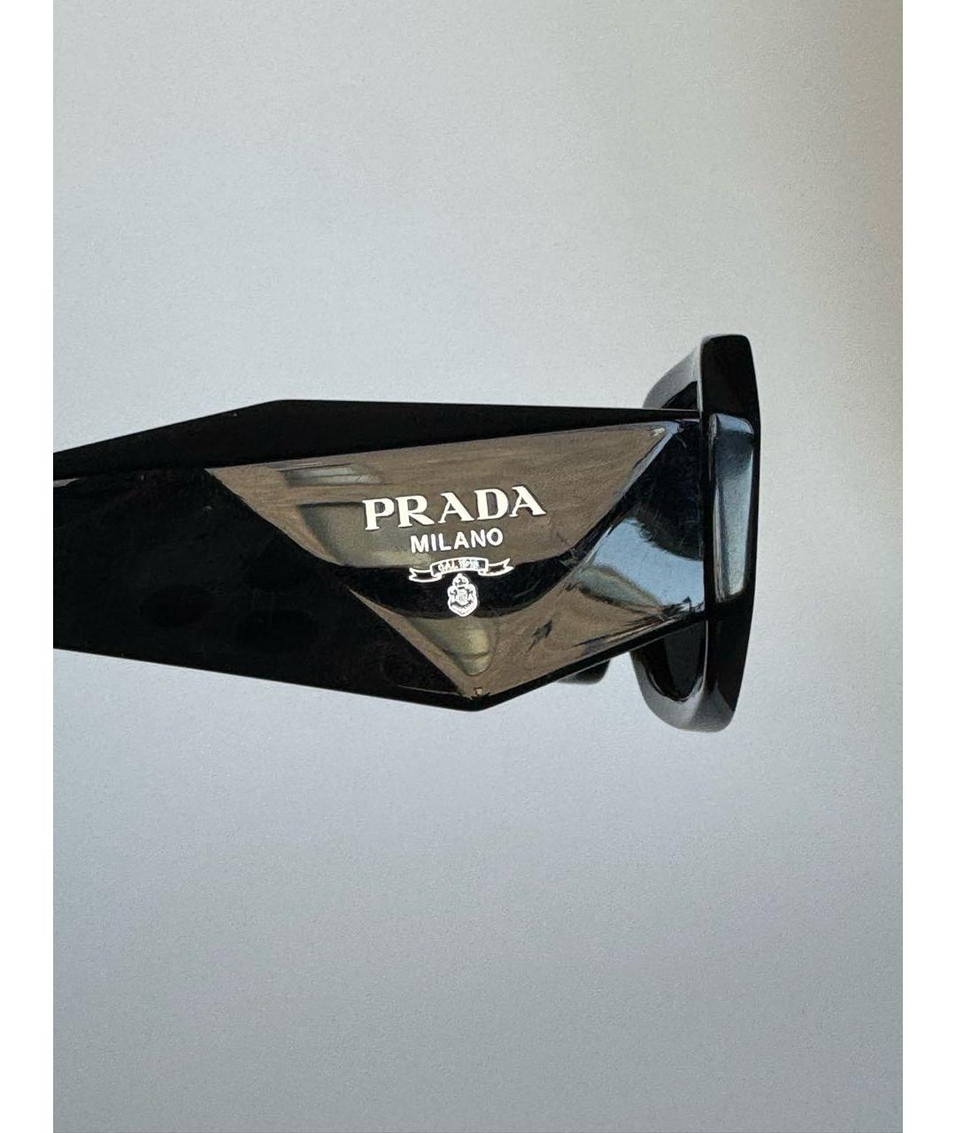 PRADA Черные пластиковые солнцезащитные очки, фото 6