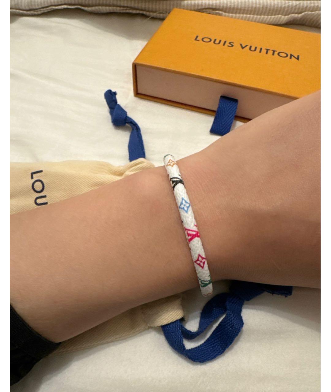 LOUIS VUITTON Белый кожаный браслет, фото 3