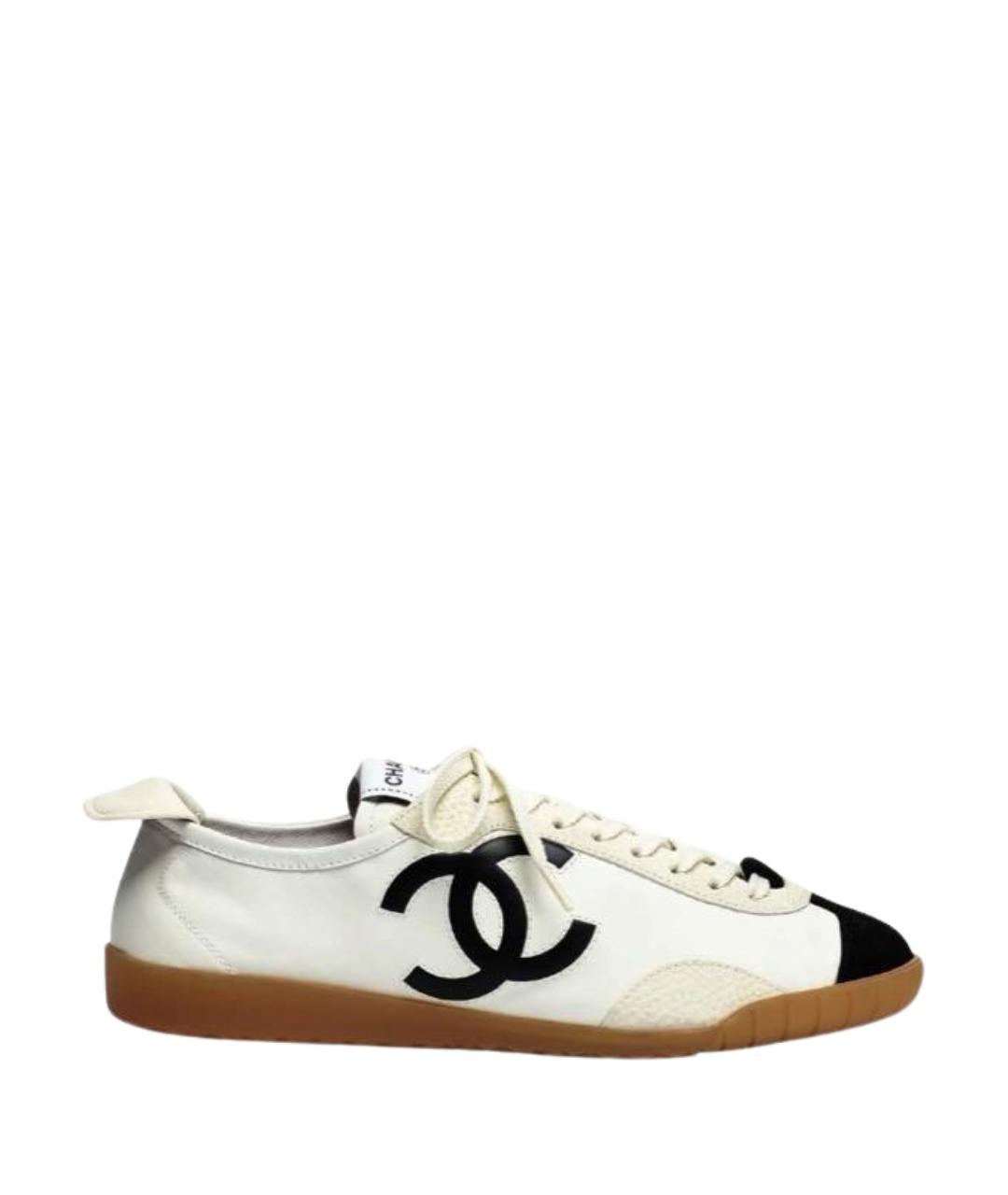 CHANEL Белые кожаные кеды, фото 1