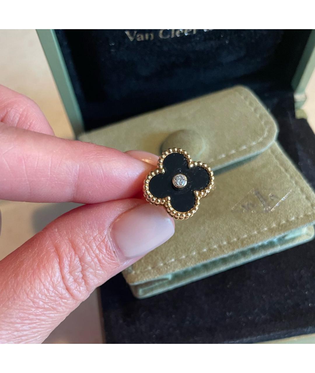 VAN CLEEF & ARPELS Черное кольцо из желтого золота, фото 1