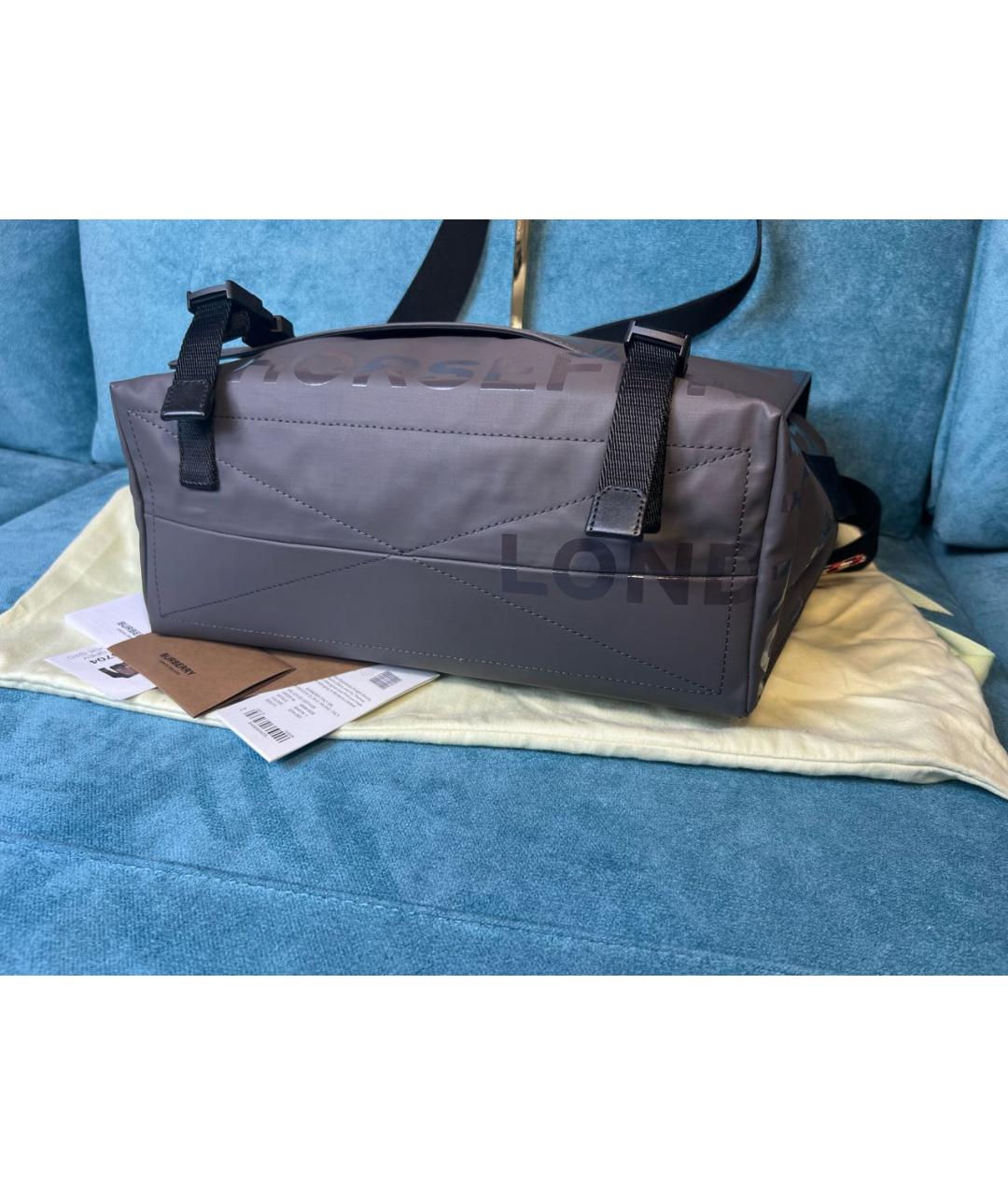 BURBERRY Серая сумка через плечо, фото 3