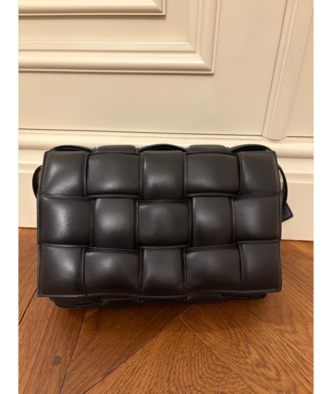 BOTTEGA VENETA Черная кожаная сумка через плечо, фото 3