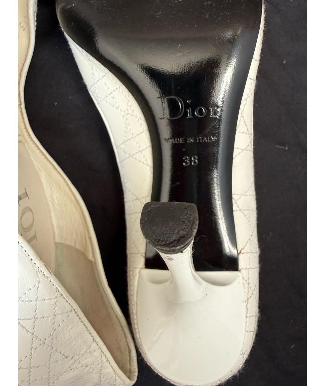 CHRISTIAN DIOR Белые кожаные босоножки, фото 5