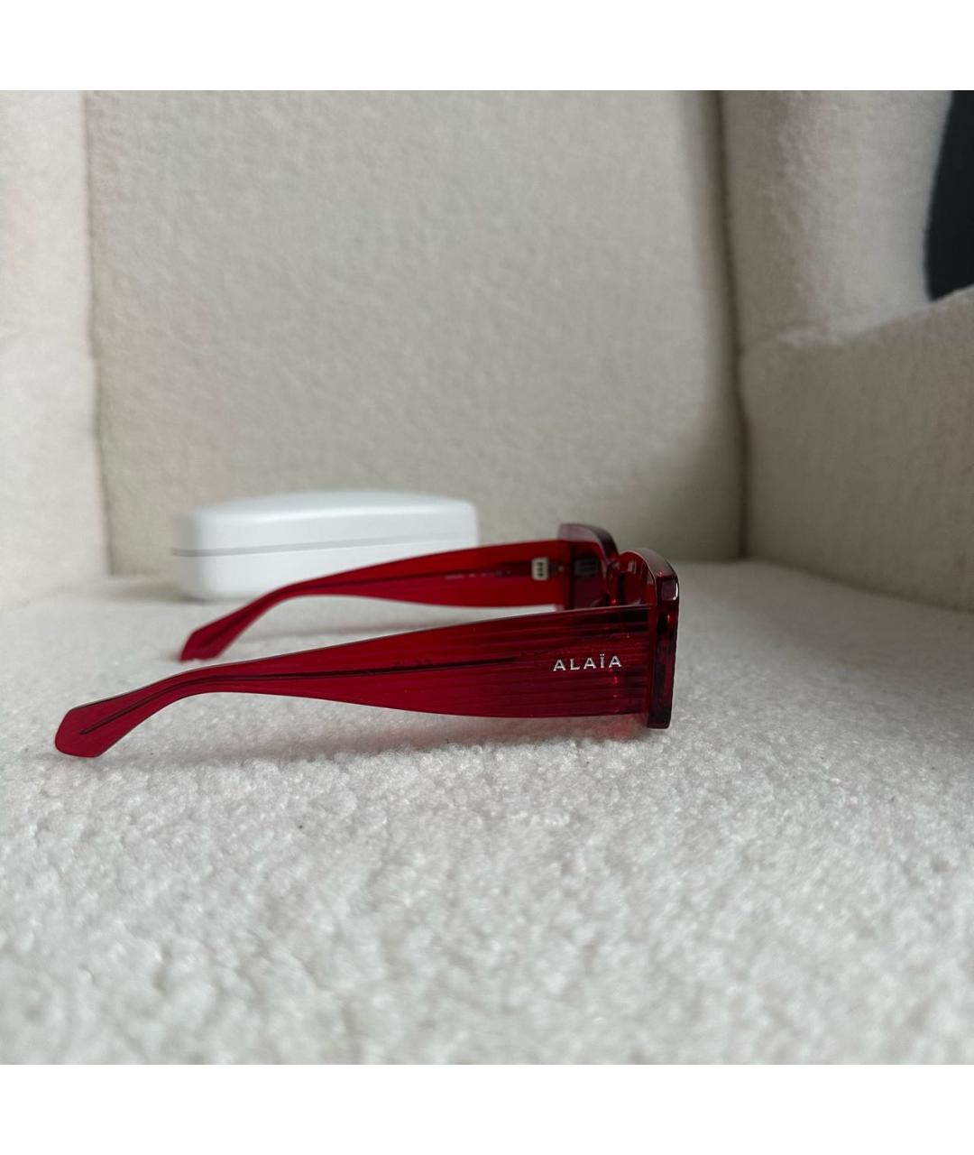 ALAIA Красные пластиковые солнцезащитные очки, фото 3