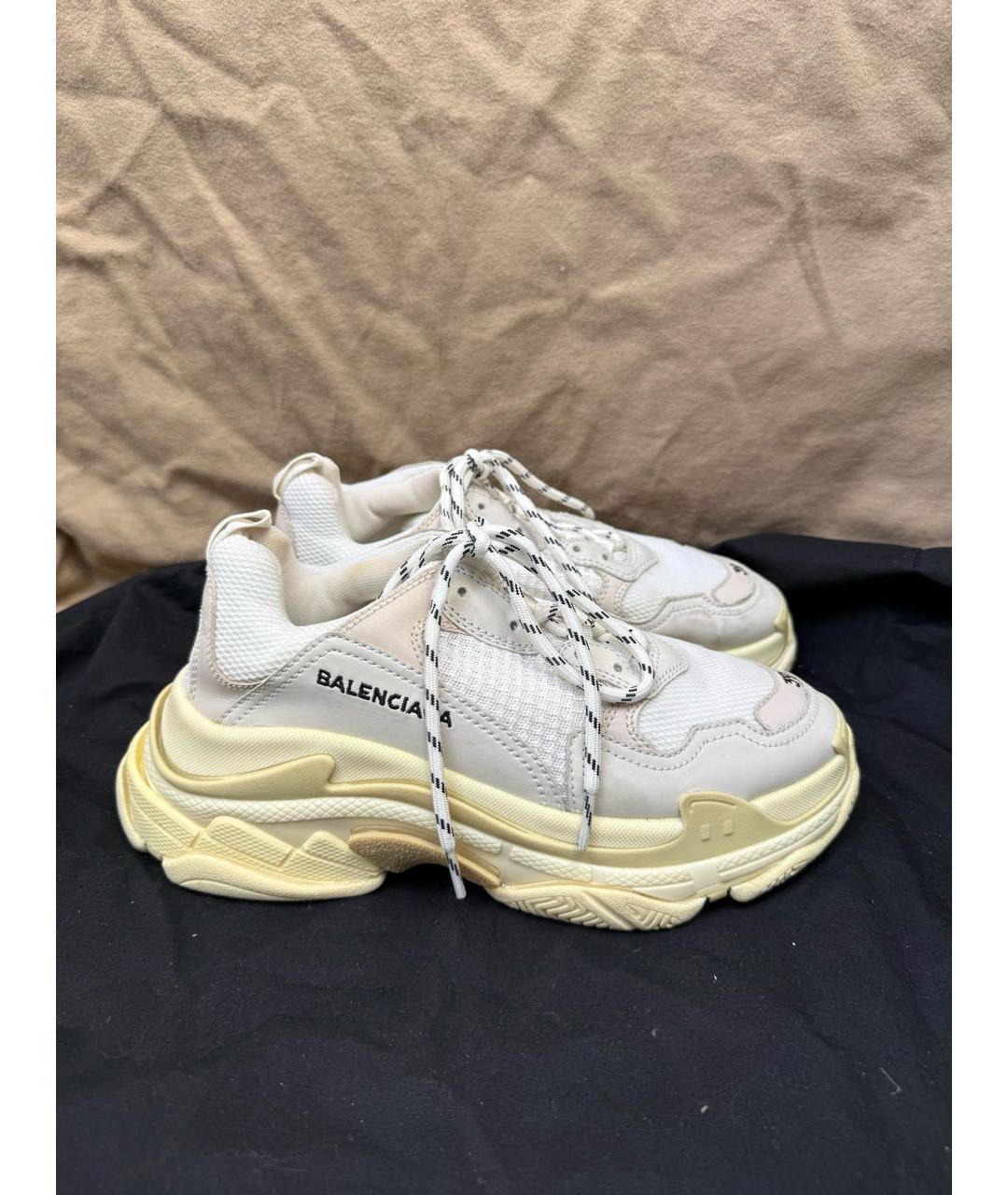 BALENCIAGA Белые текстильные кроссовки, фото 3