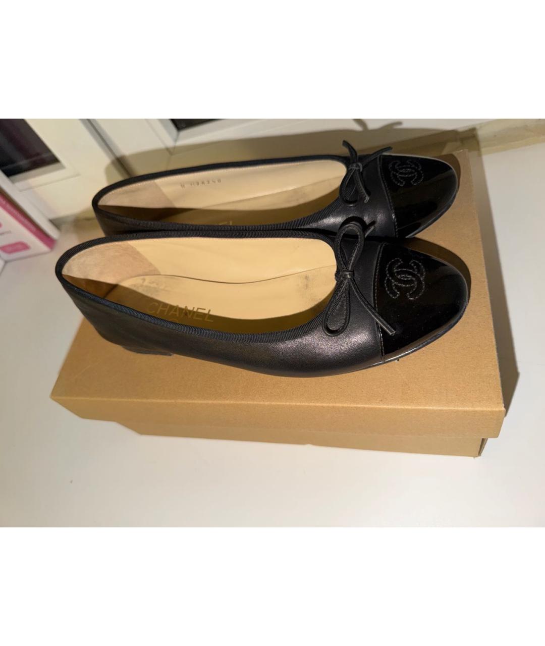 CHANEL Черные кожаные балетки, фото 3