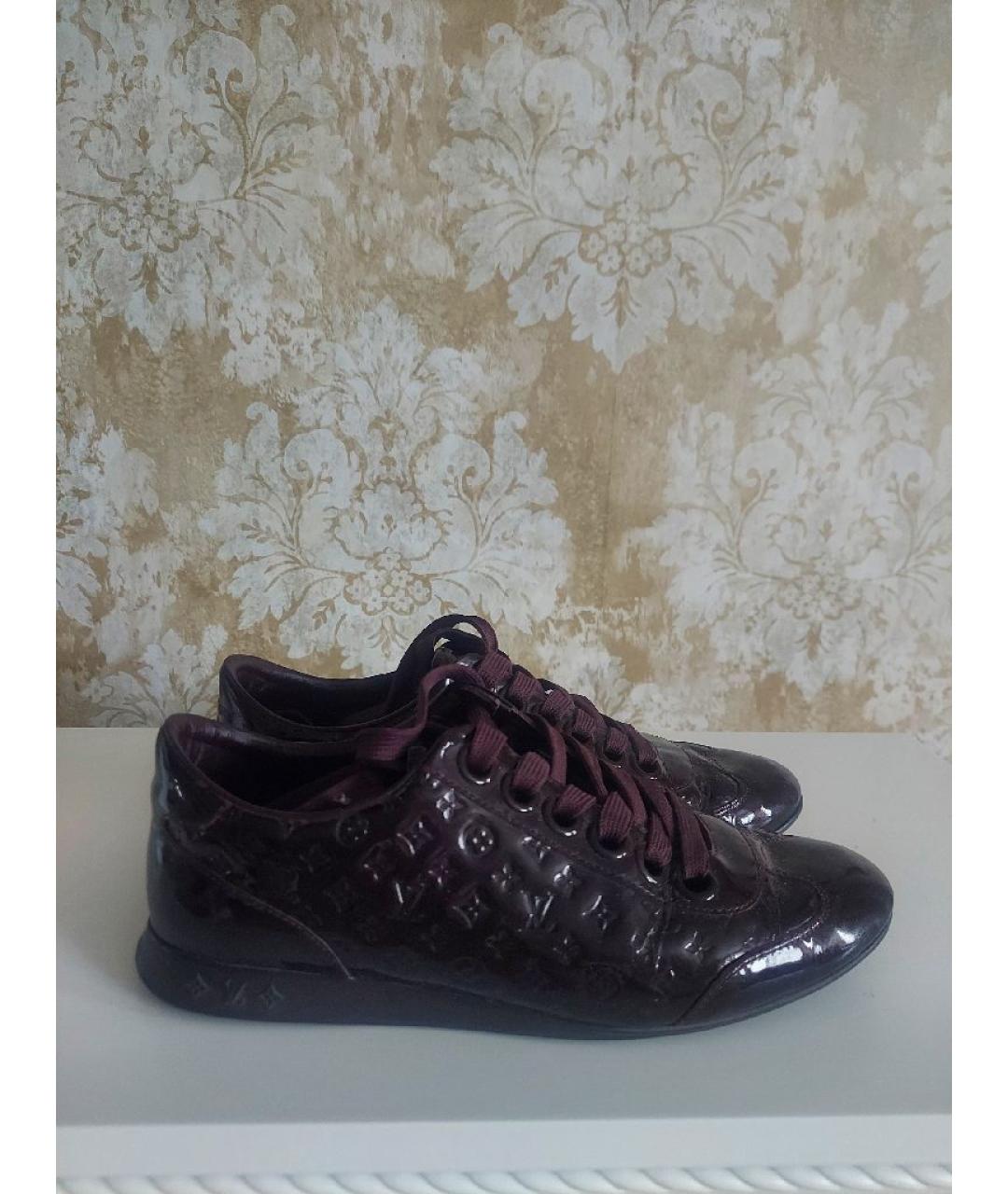 LOUIS VUITTON Бордовые кеды из лакированной кожи, фото 6