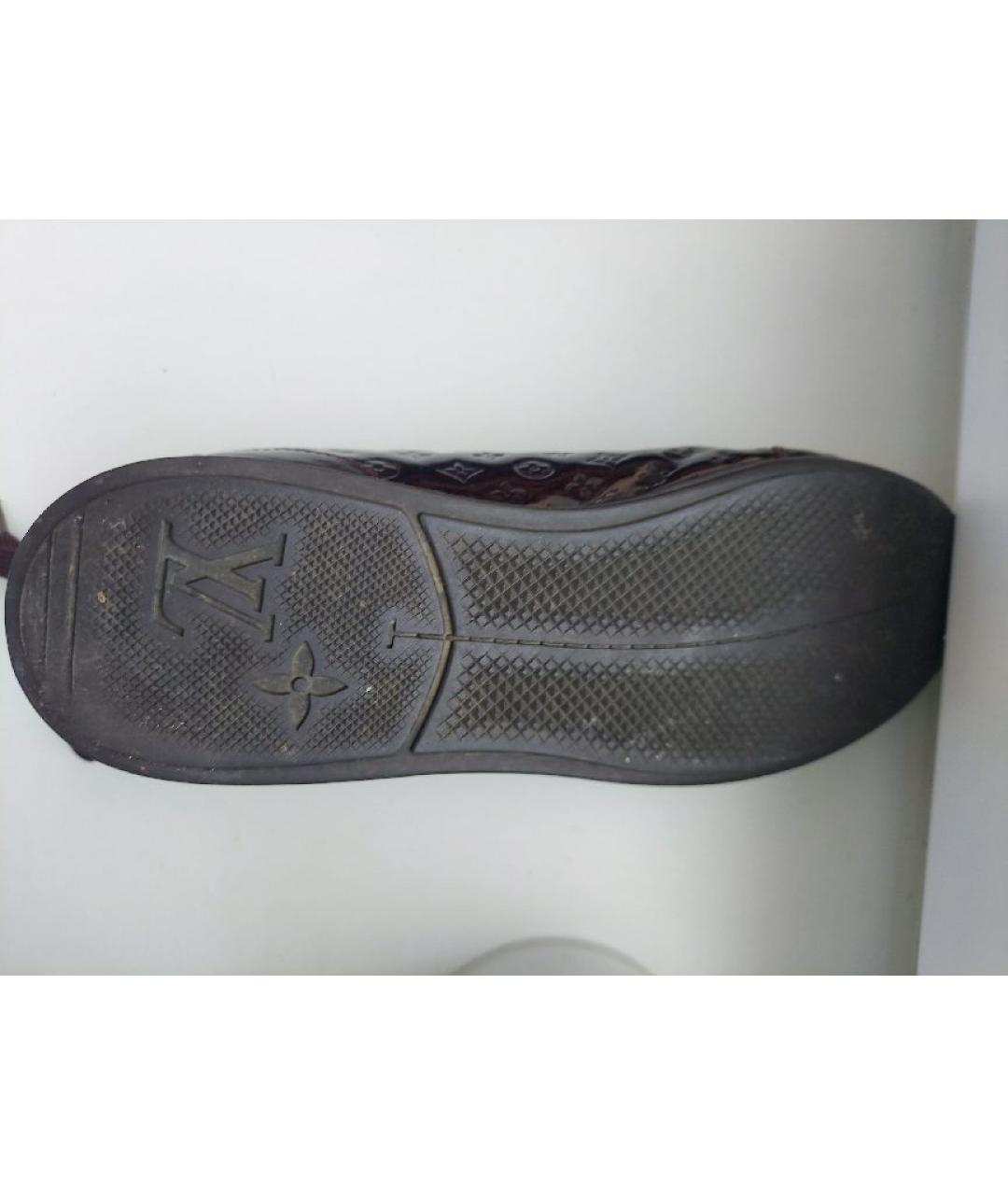 LOUIS VUITTON Бордовые кеды из лакированной кожи, фото 5