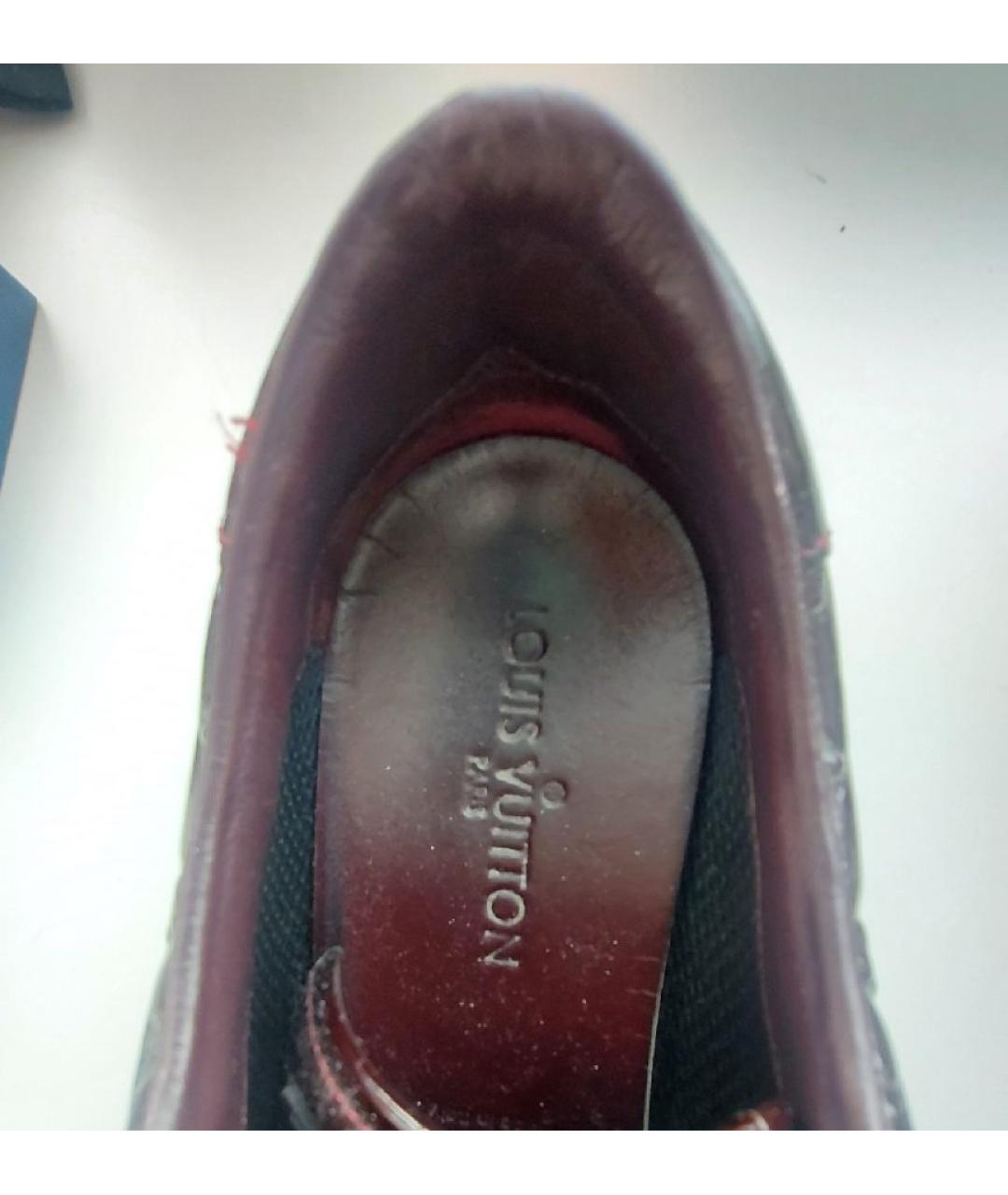 LOUIS VUITTON Бордовые кеды из лакированной кожи, фото 3