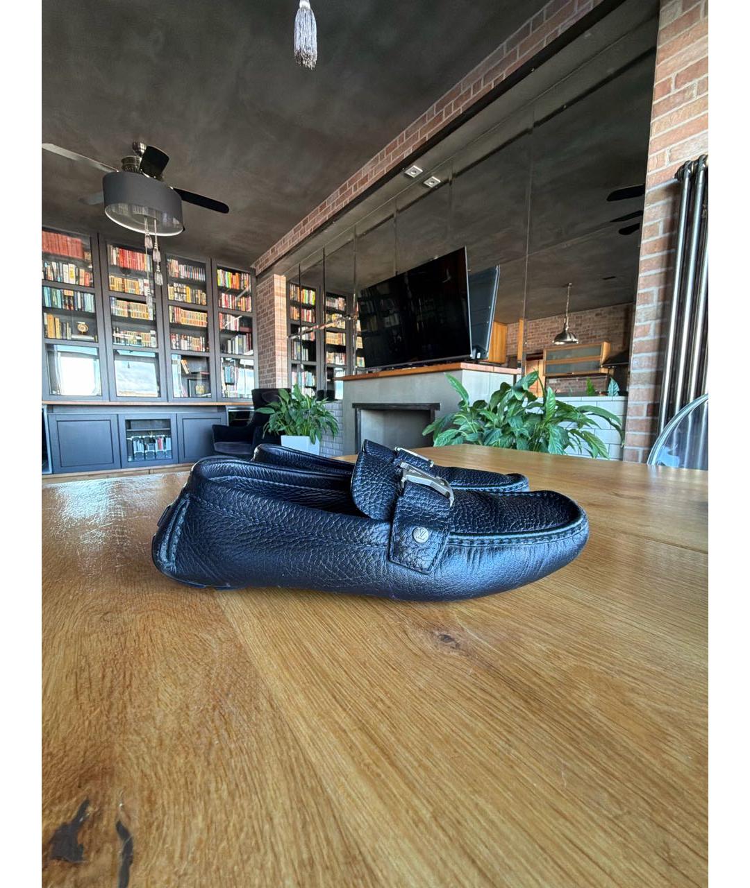 LOUIS VUITTON Черные кожаные мокасины, фото 8