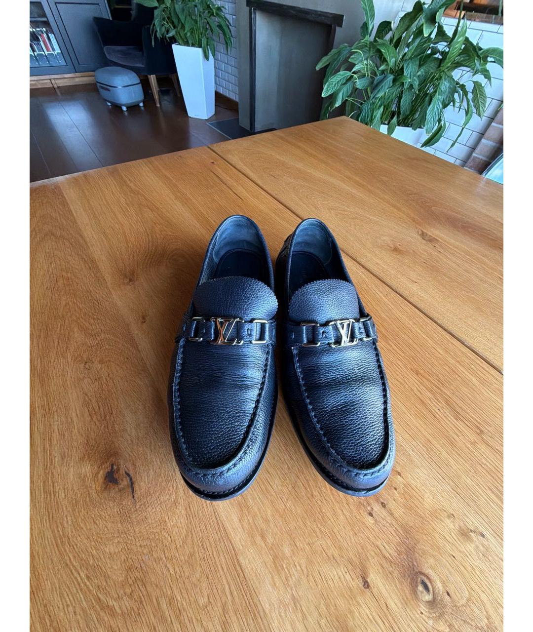 LOUIS VUITTON Черные кожаные лоферы, фото 2