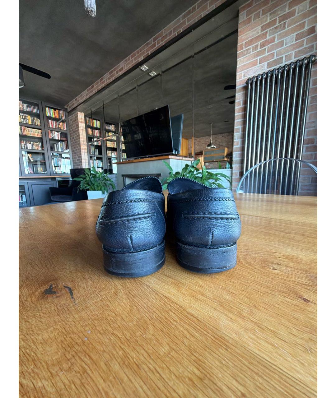 LOUIS VUITTON Черные кожаные лоферы, фото 4