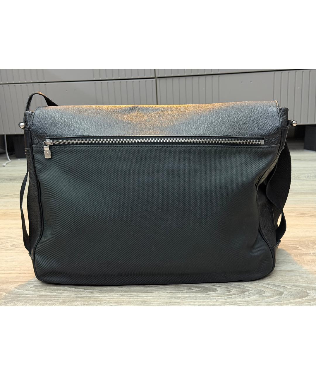 LOUIS VUITTON Антрацитовая кожаная сумка на плечо, фото 3