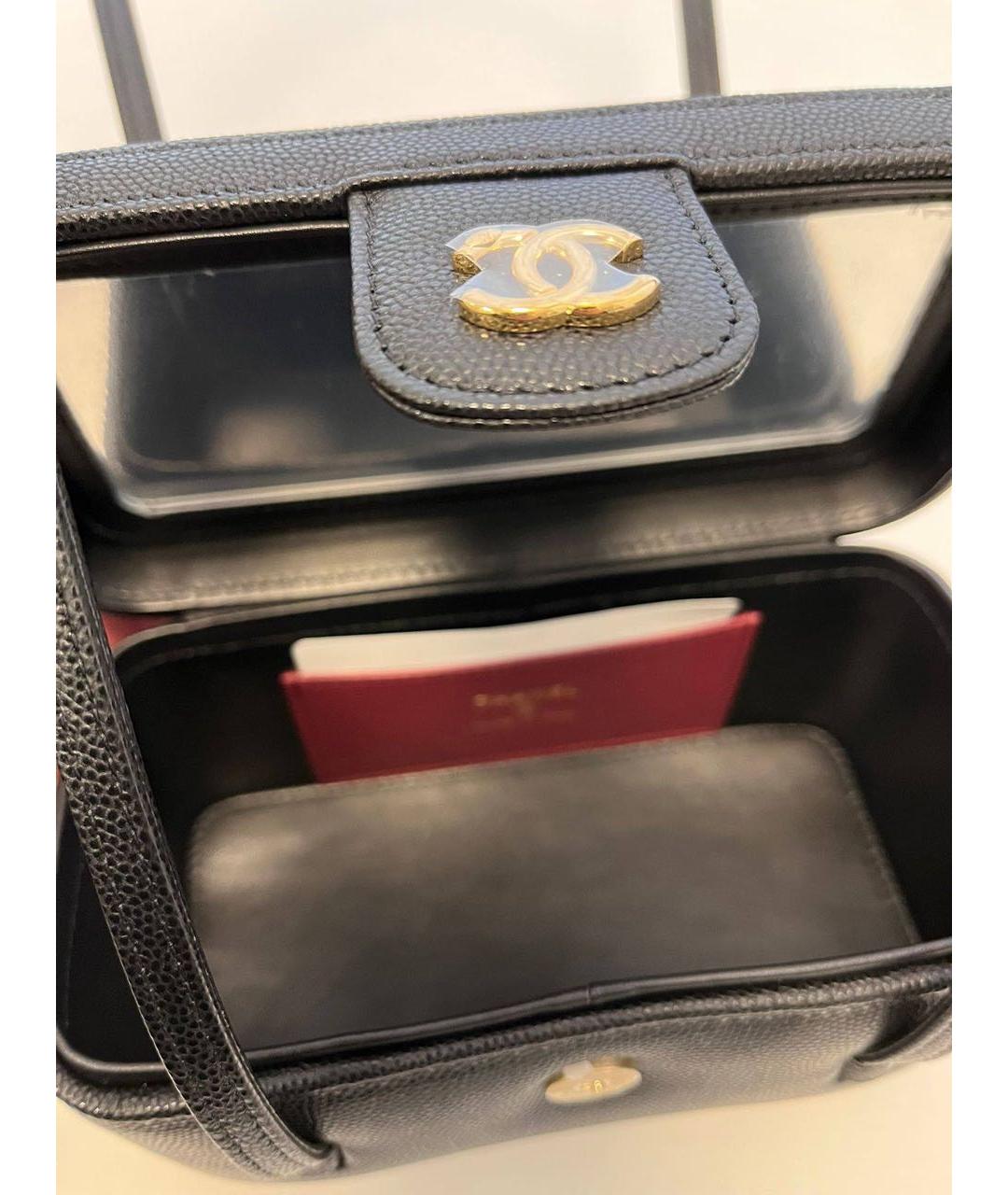 CHANEL Черная кожаная сумка через плечо, фото 4