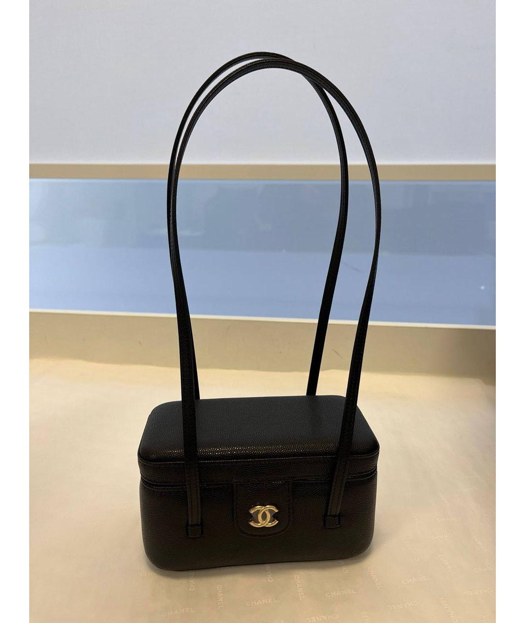 CHANEL Черная кожаная сумка через плечо, фото 2