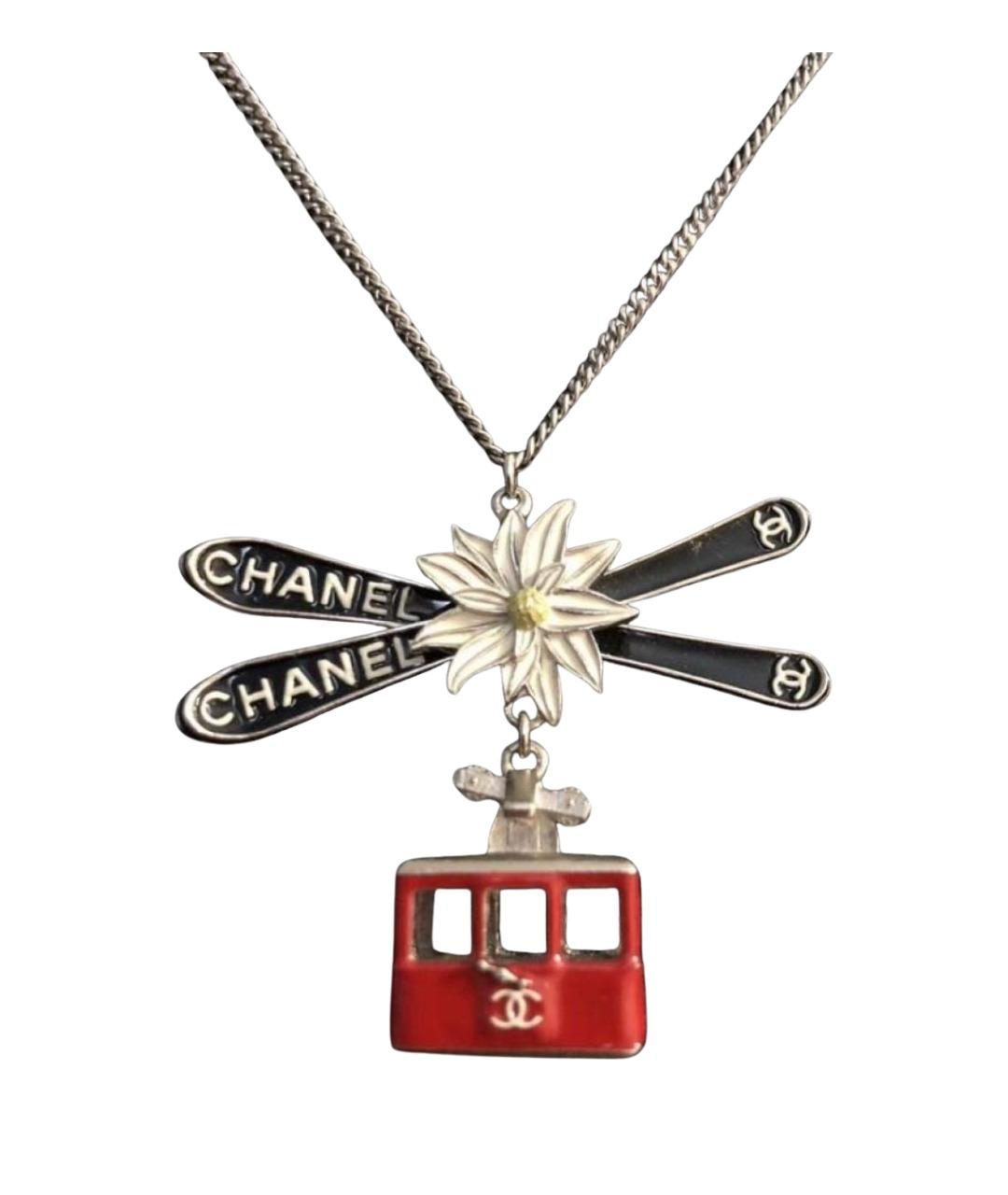 CHANEL Красная металлическая подвеска, фото 1