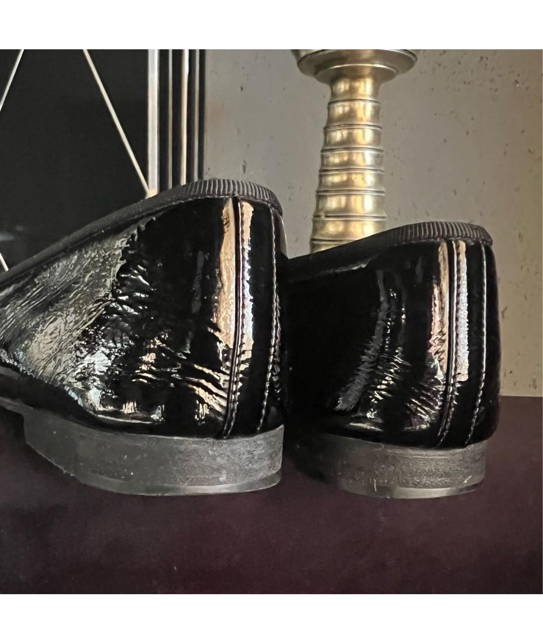 CHANEL Черные балетки из лакированной кожи, фото 4