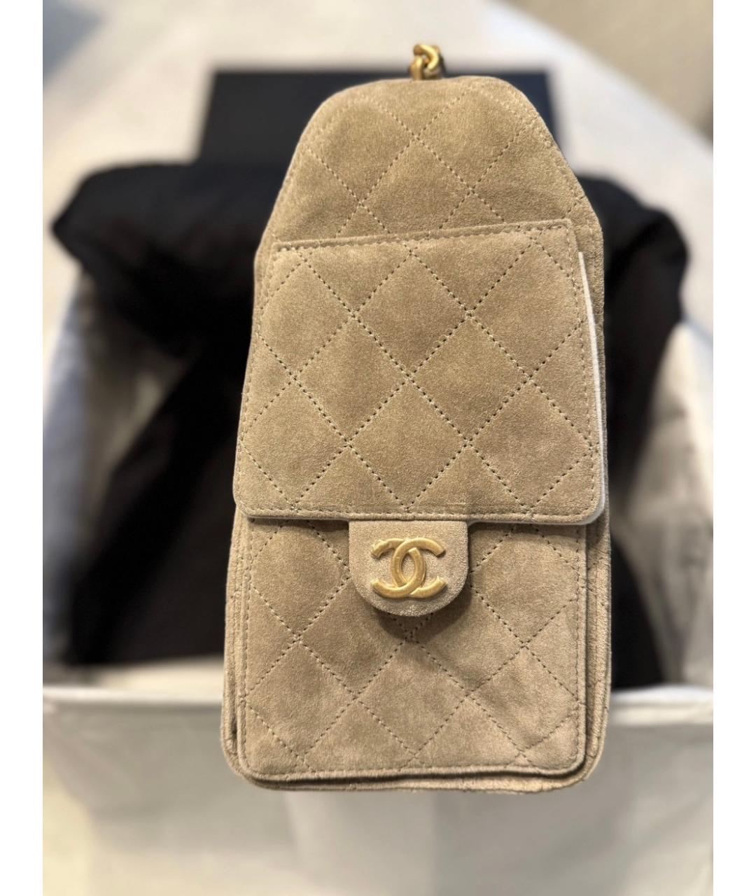 CHANEL Бежевая замшевая сумка через плечо, фото 5