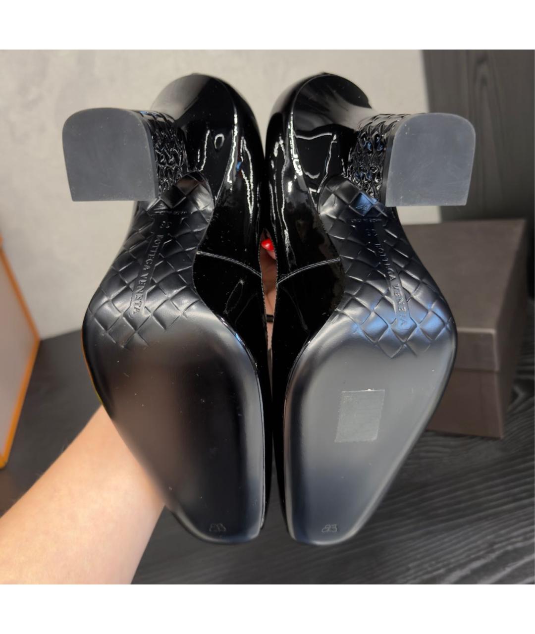 BOTTEGA VENETA Черные туфли из лакированной кожи, фото 5