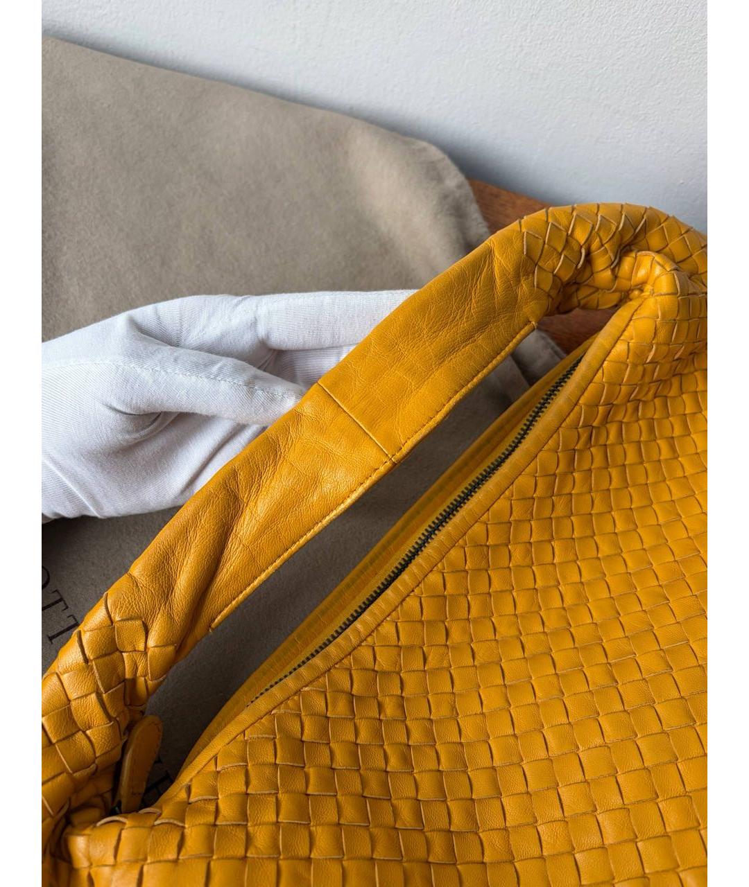 BOTTEGA VENETA Желтая кожаная сумка через плечо, фото 6