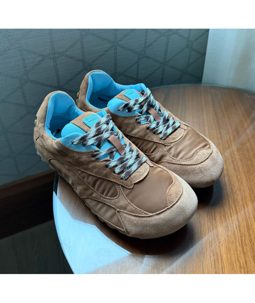 BOTTEGA VENETA Коричневые замшевые кроссовки, фото 2