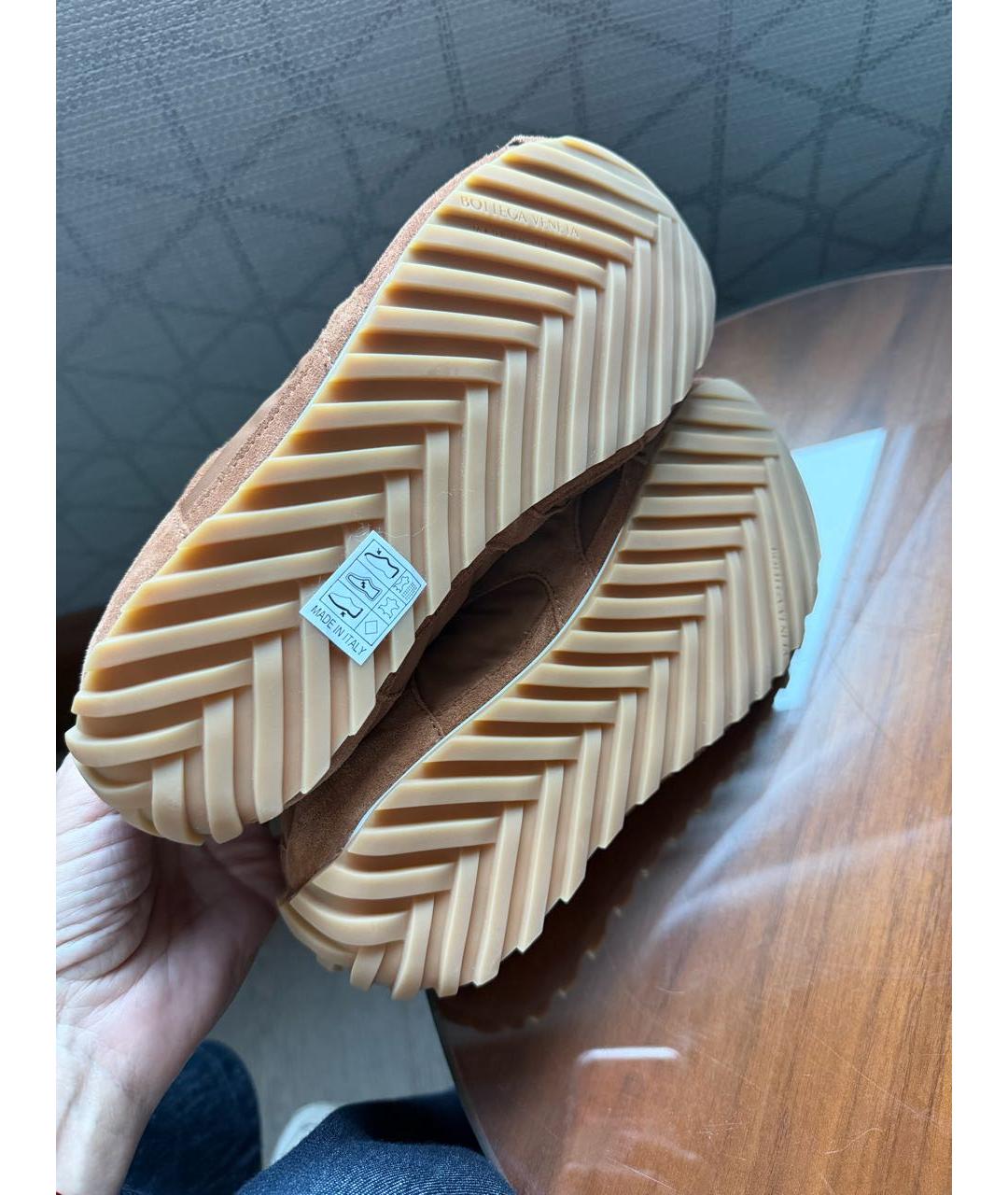 BOTTEGA VENETA Коричневые замшевые кроссовки, фото 8