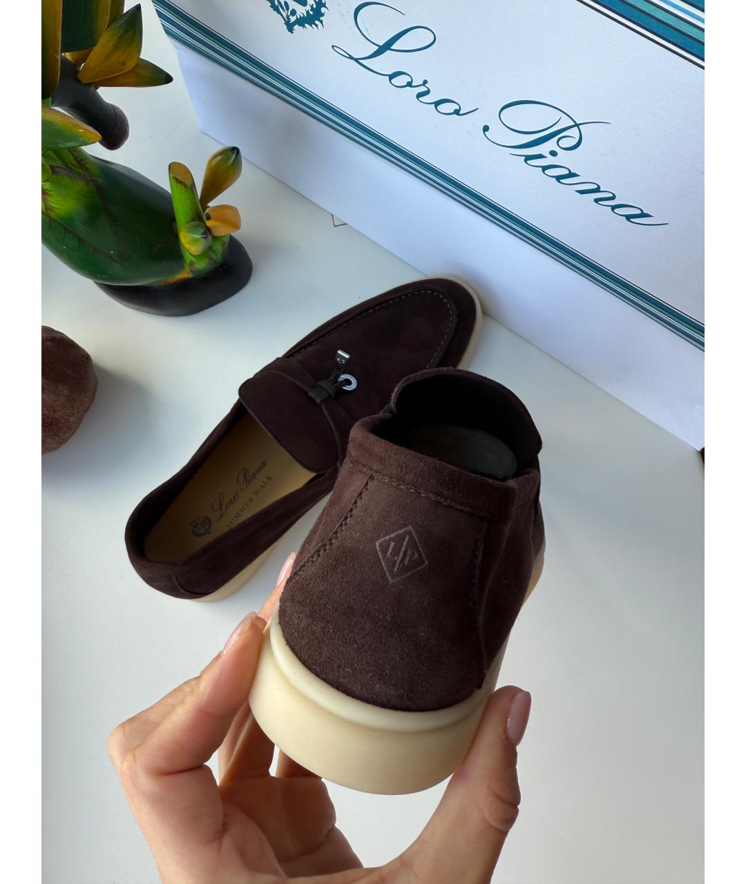 LORO PIANA Коричневые замшевые лоферы, фото 3