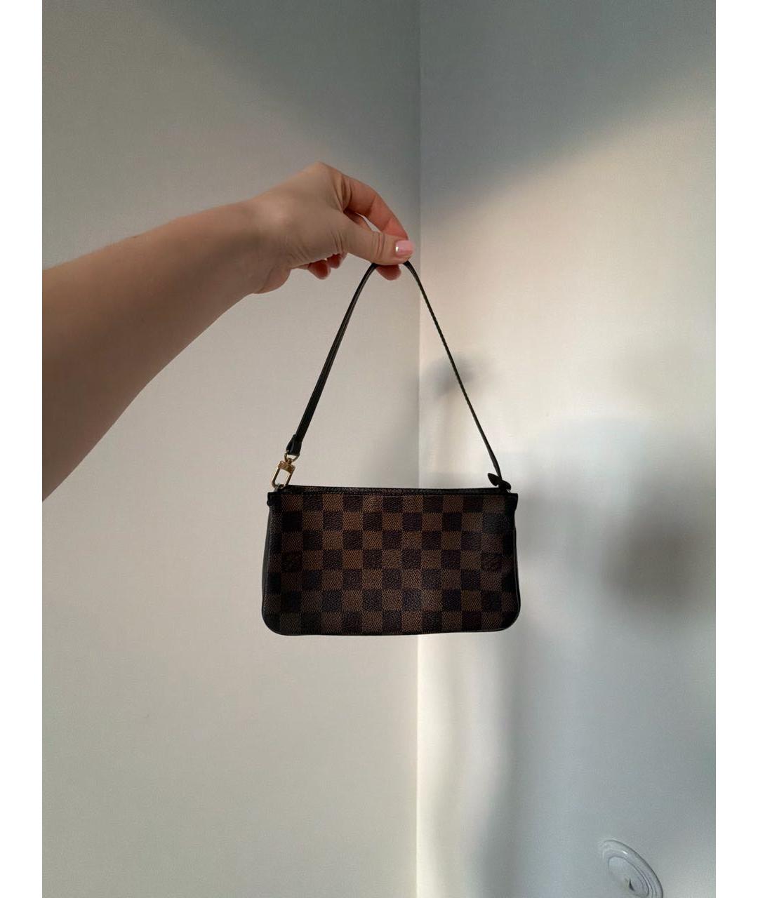 LOUIS VUITTON Коричневая сумка с короткими ручками, фото 5